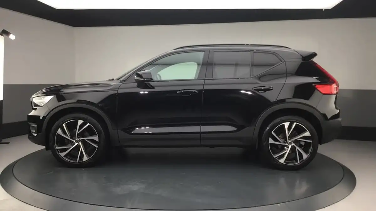 2020-volvo-xc40-15-t3-r-design-pro-geartronic-big-5