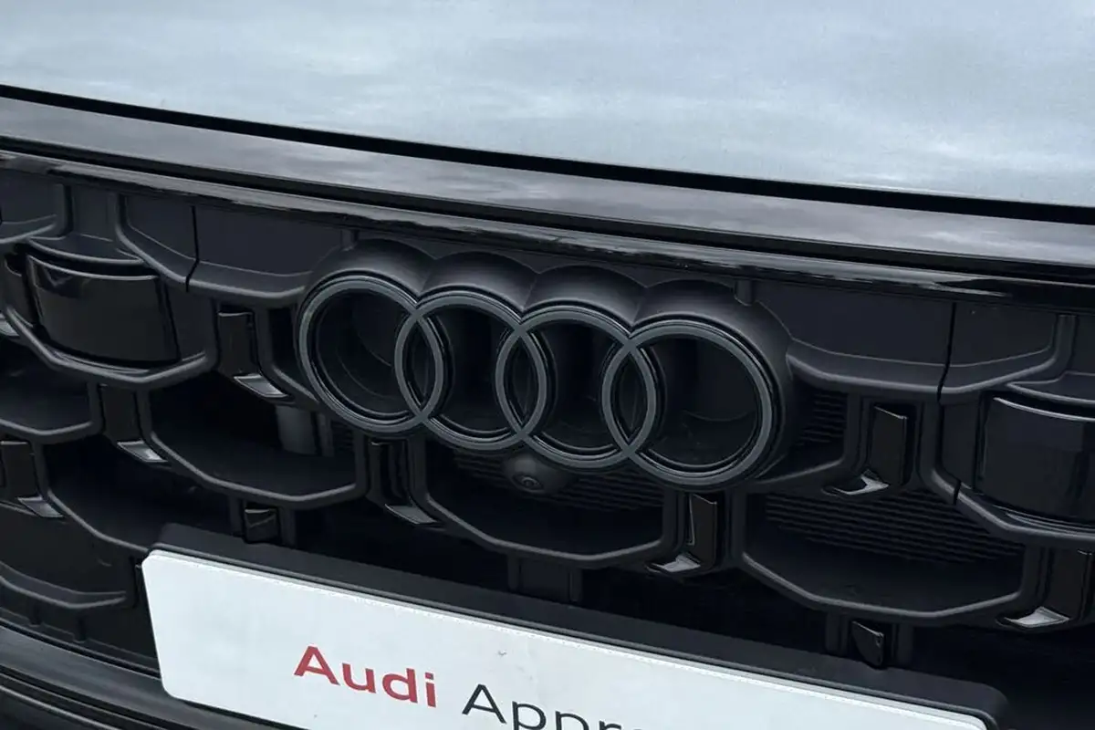 2024-audi-q8-30-55-tfsi-launch-edition-big-24