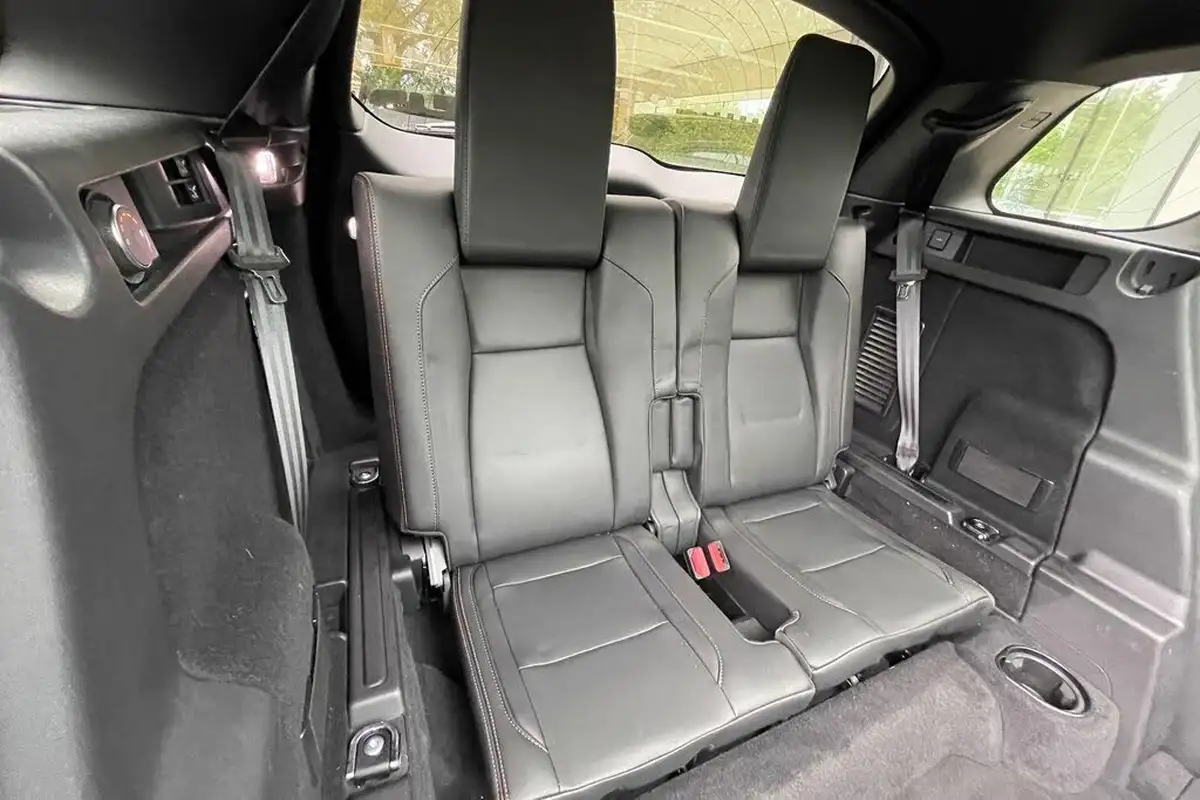 2022-land-rover-discovery-sport-20-d200-r-dynamic-se-big-31