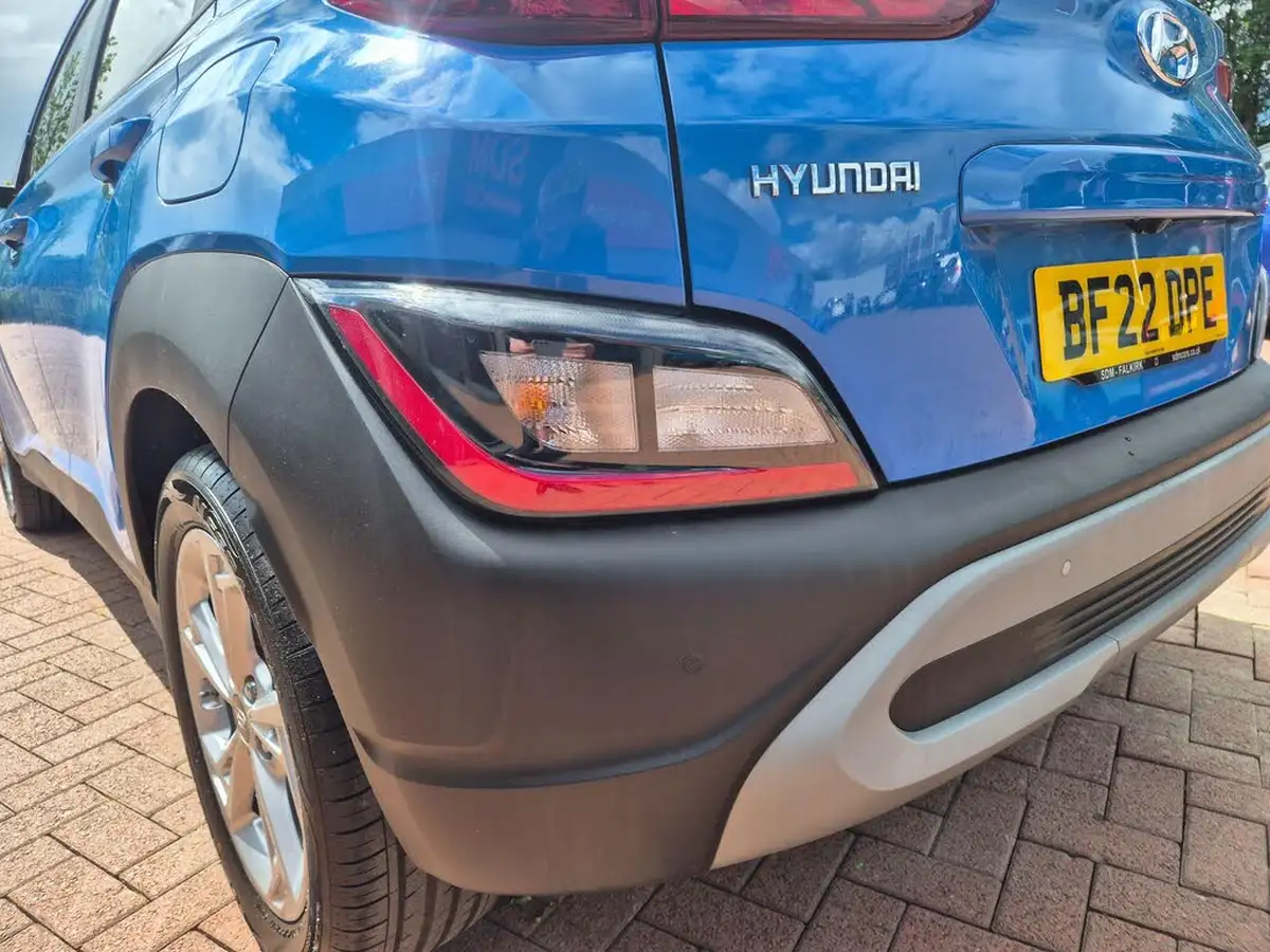 2022-hyundai-kona-10-t-gdi-se-connect-big-41
