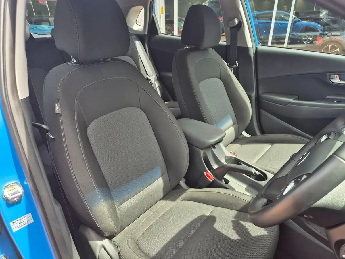 2022-hyundai-kona-10-t-gdi-se-connect-big-17