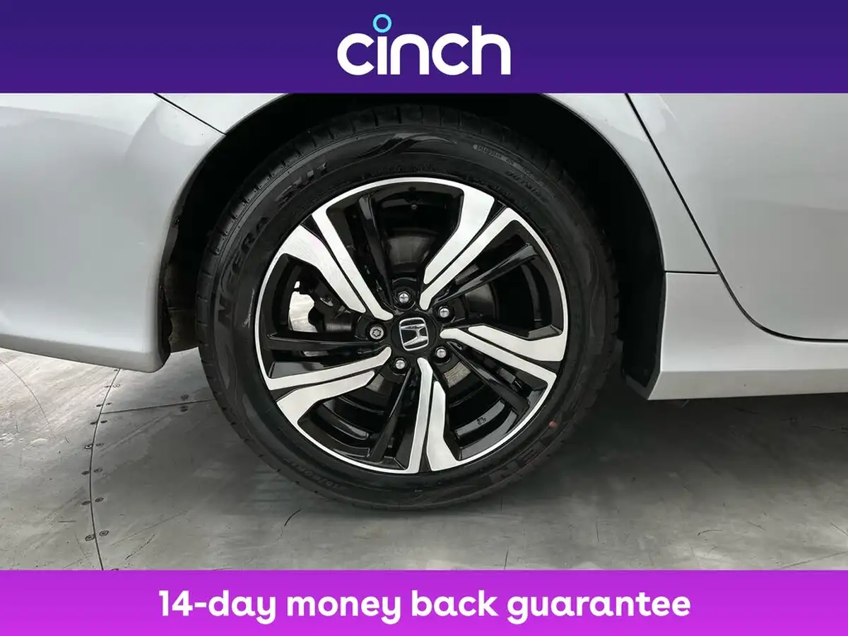 2019-honda-civic-10-vtec-turbo-sr-saloon-4d-cvt-big-25