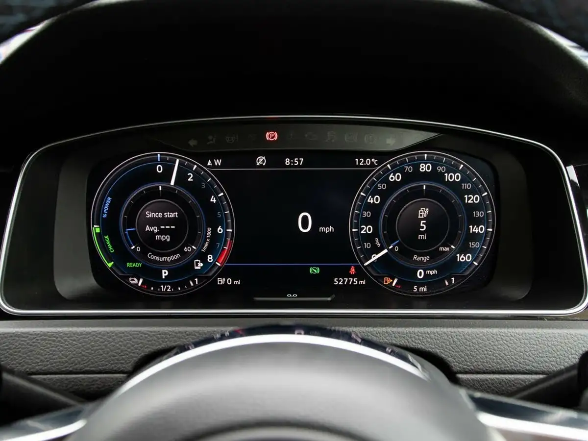 2020-volkswagen-golf-14-tsi-gte-advance-big-14