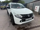 2020-mitsubishi-l200-24di-d-challenger-auto-small-2