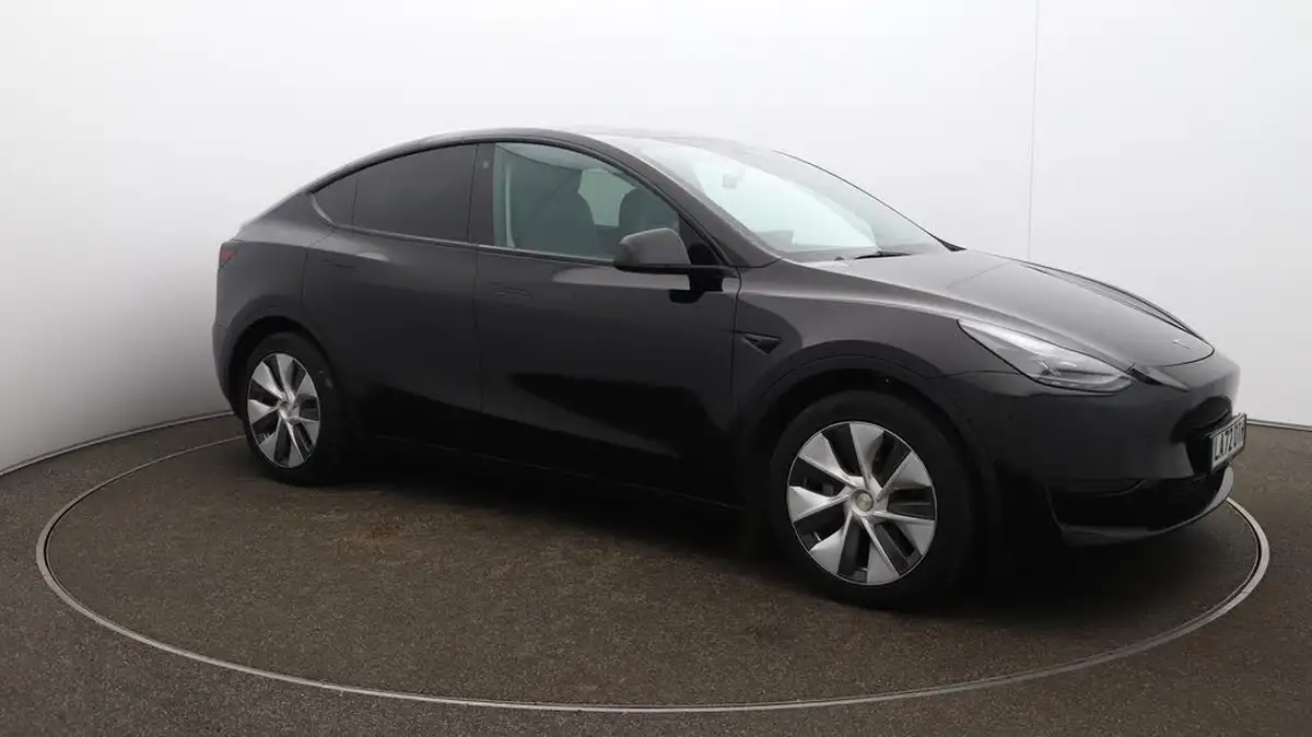 2022-tesla-model-y-e-rwd-big-44