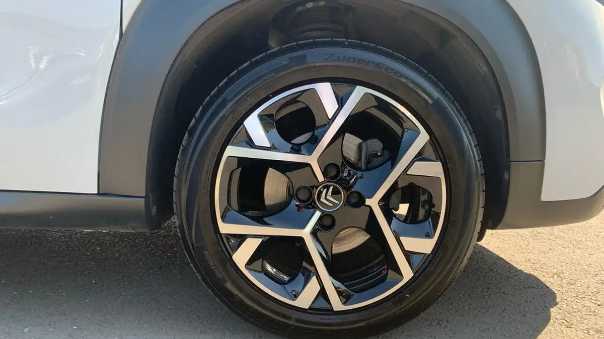 2022-citroen-c3-aircross-12-puretech-shine-plus-110ps-big-16
