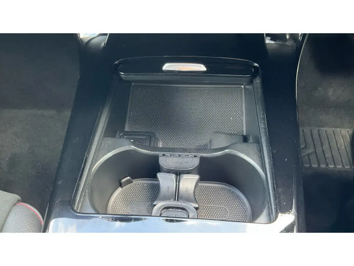 2019-mercedes-benz-a-class-13-a200-amg-line-executive-hatchback-5d-7g-dct-big-41