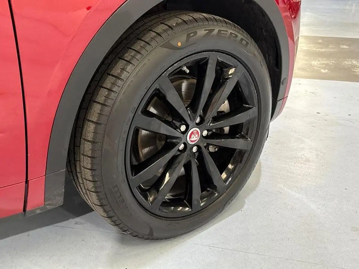 2021-jaguar-e-pace-20-d200-r-dynamic-se-big-3