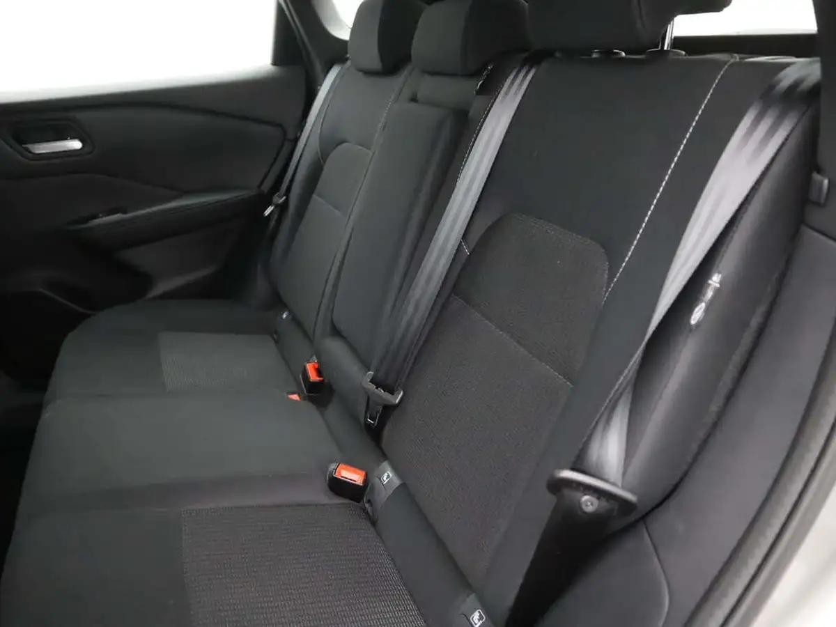 2024-nissan-qashqai-13-dig-t-acenta-premium-140ps-mild-hybrid-big-14