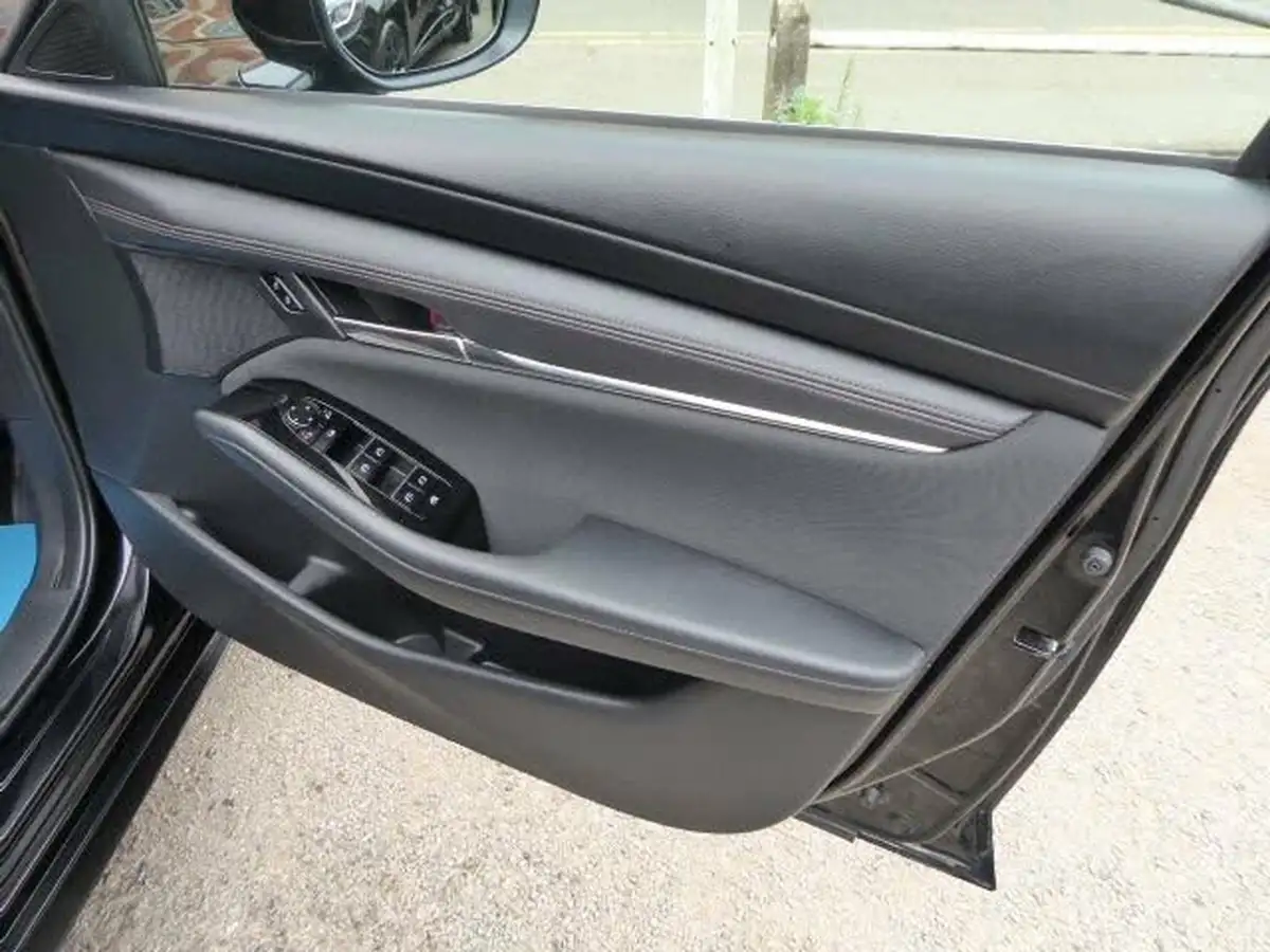 2021-mazda-mazda3-20-sport-lux-122ps-hatchback-5d-big-12