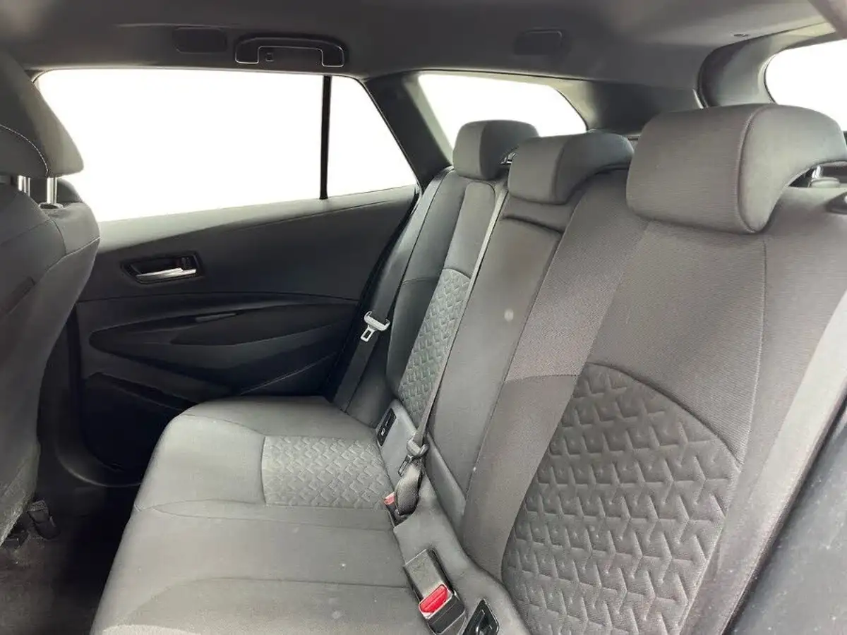 2022-toyota-corolla-18-vvt-i-icon-120bhp-spare-wheel-touring-sports-5d-big-10