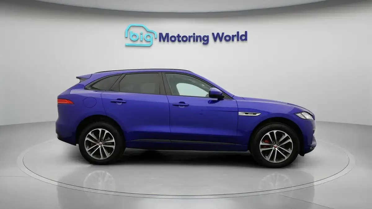 2019-jaguar-f-pace-20-i4d-r-sport-180ps-auto-big-7