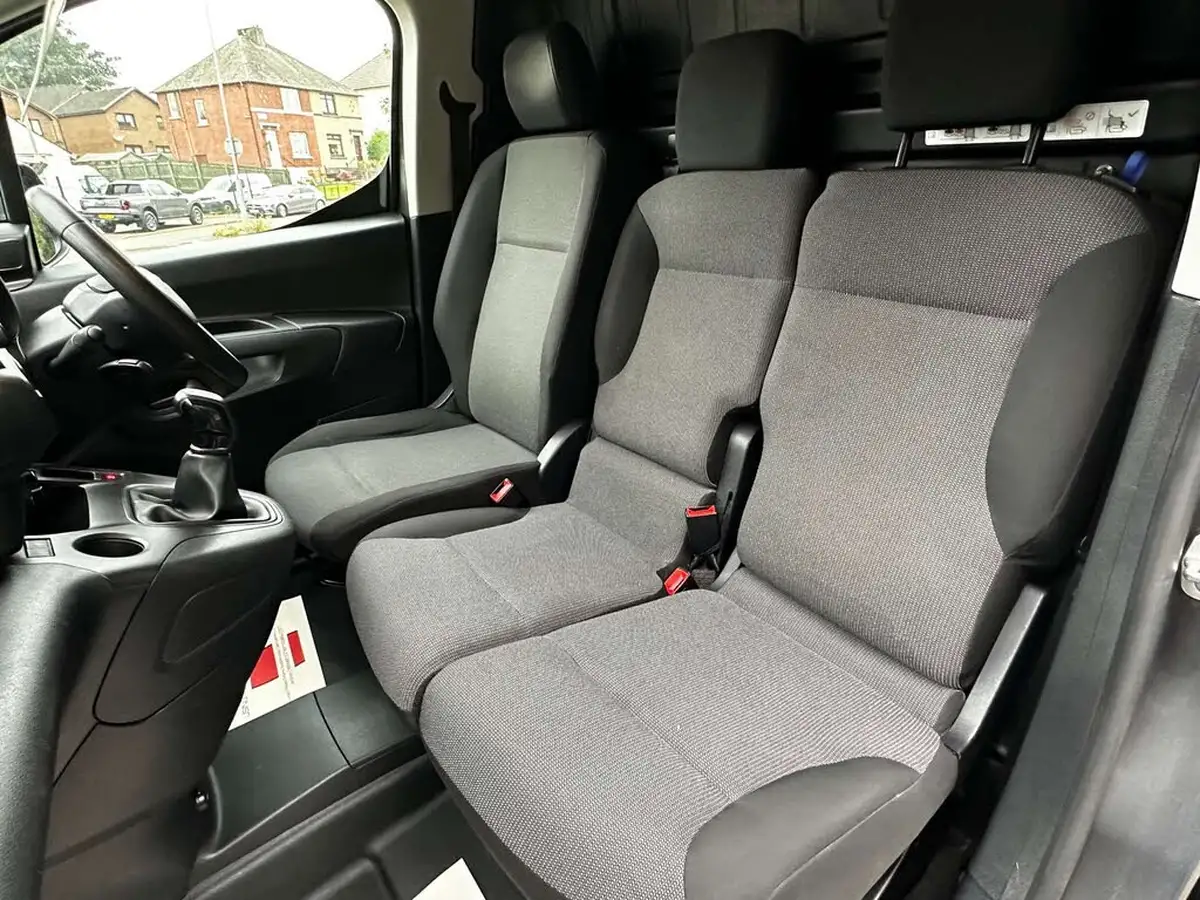 2021-citroen-berlingo-15bluehdi-1000-driver-100pseu6dt-e-ss-big-12