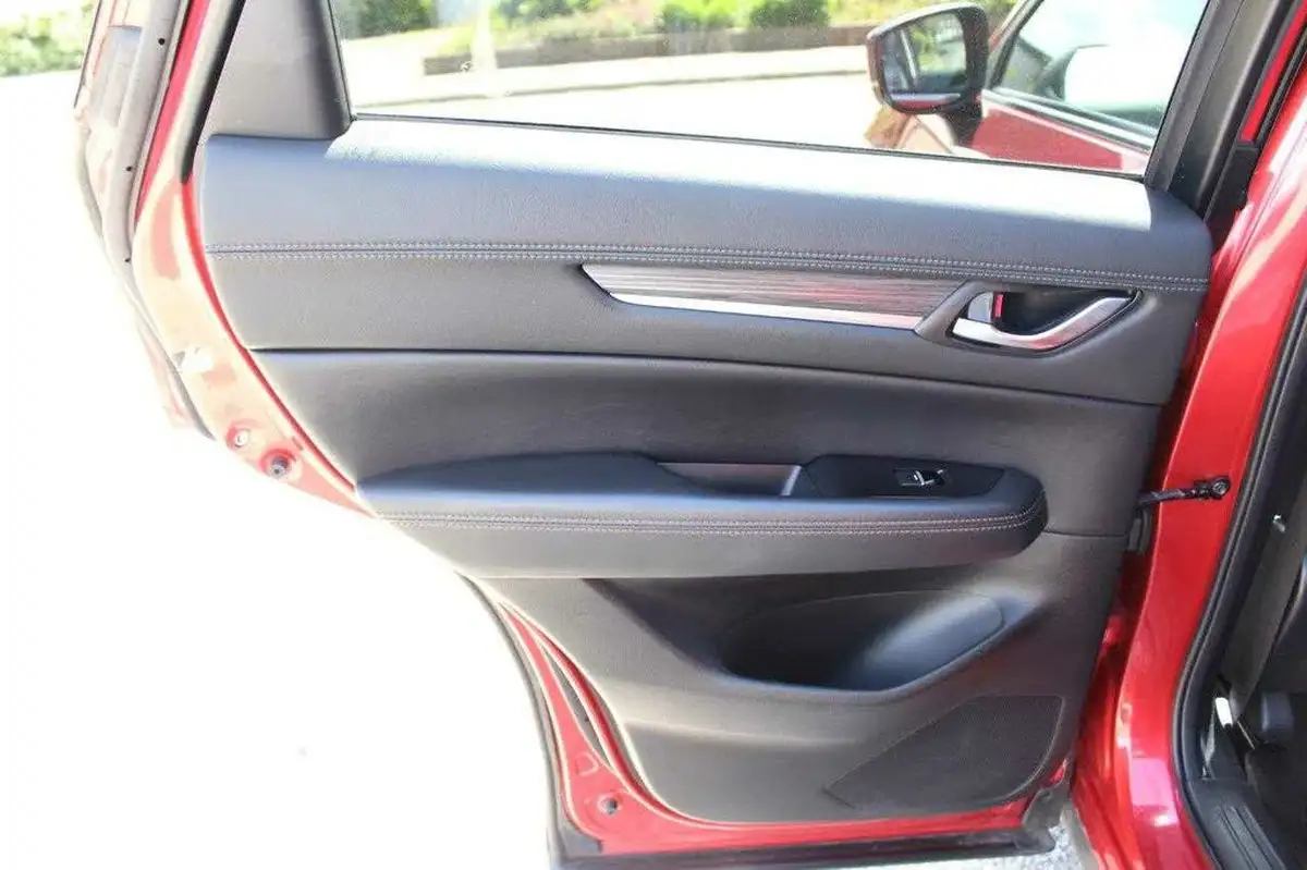 2019-mazda-cx-5-20-sport-nav-big-14