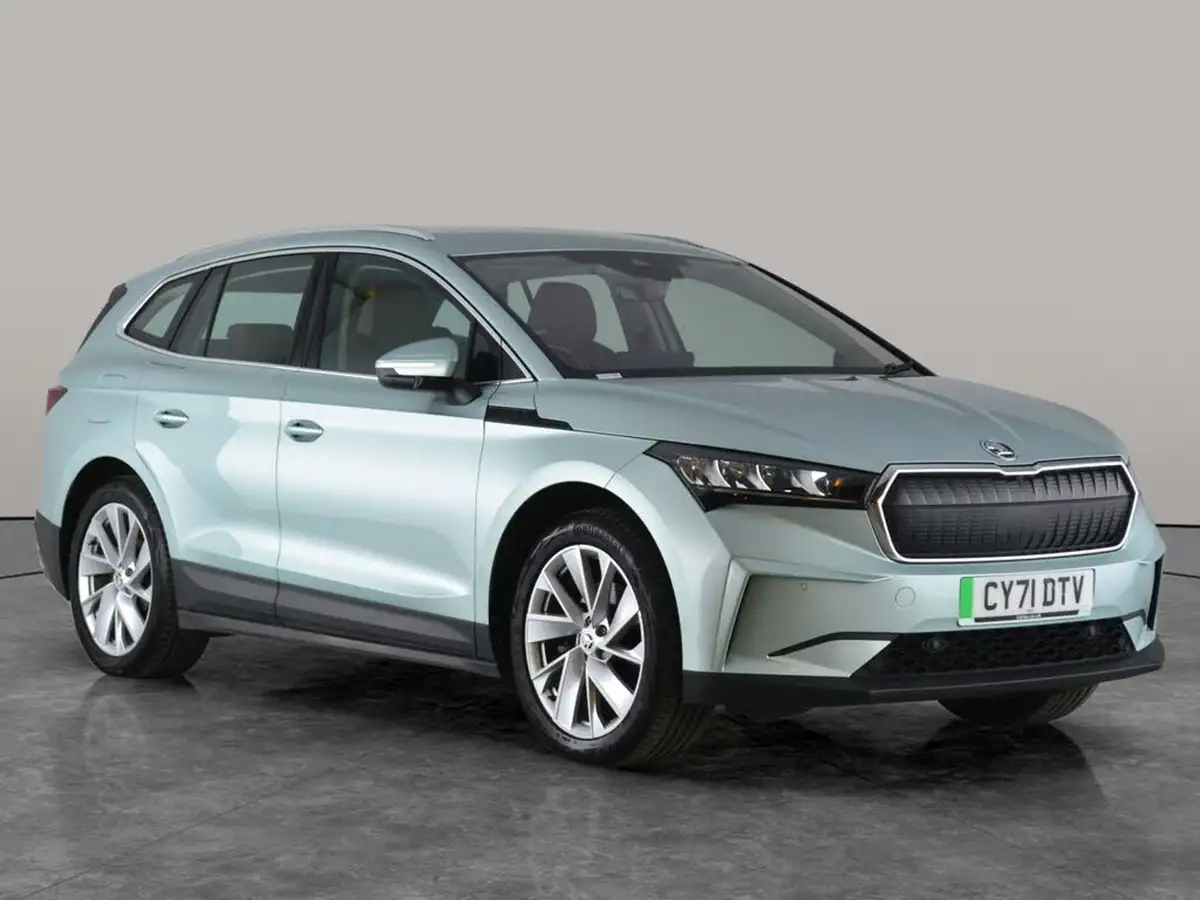 2021-skoda-enyaq-e-60-62-kwh-big-14