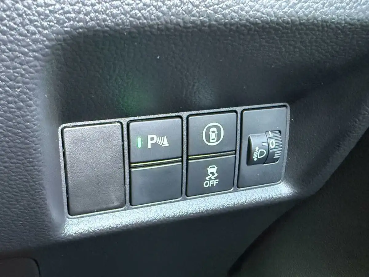 2022-honda-jazz-15-i-mmd-ex-107ps-big-62