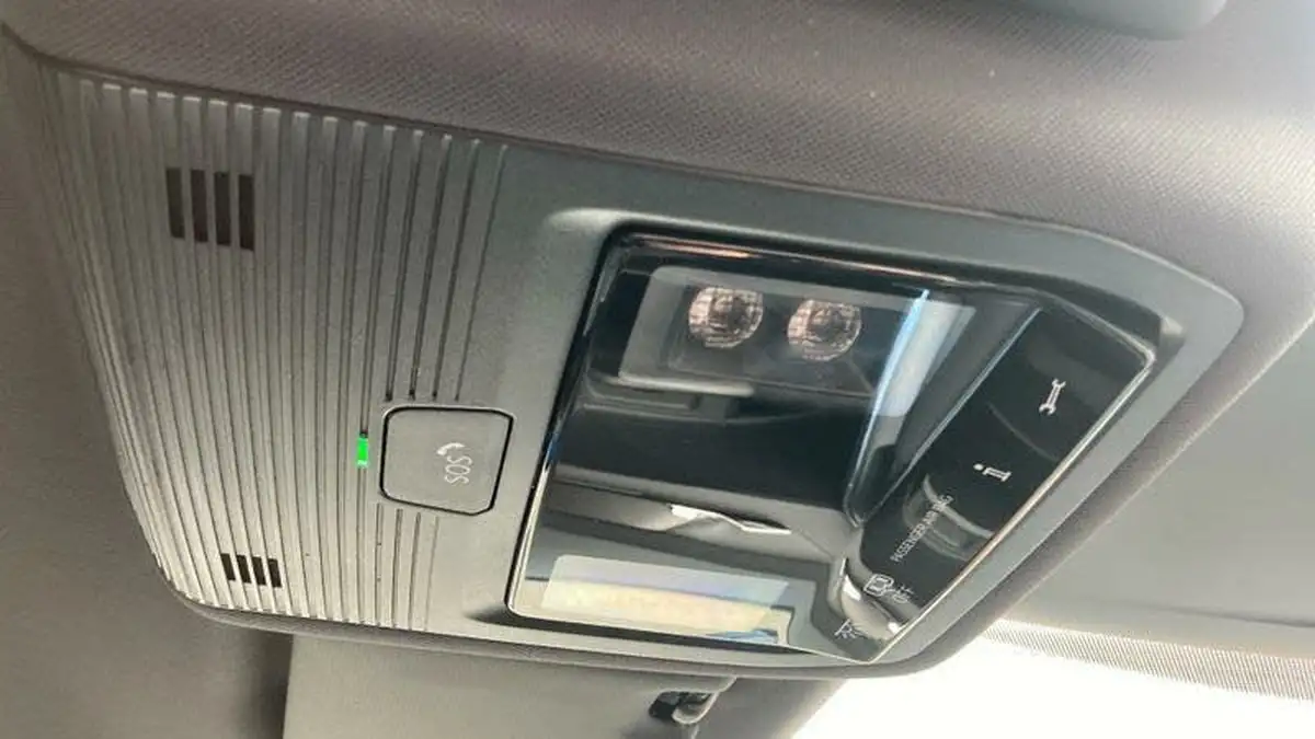 2025-skoda-enyaq-e-vrs-station-wagon-big-30