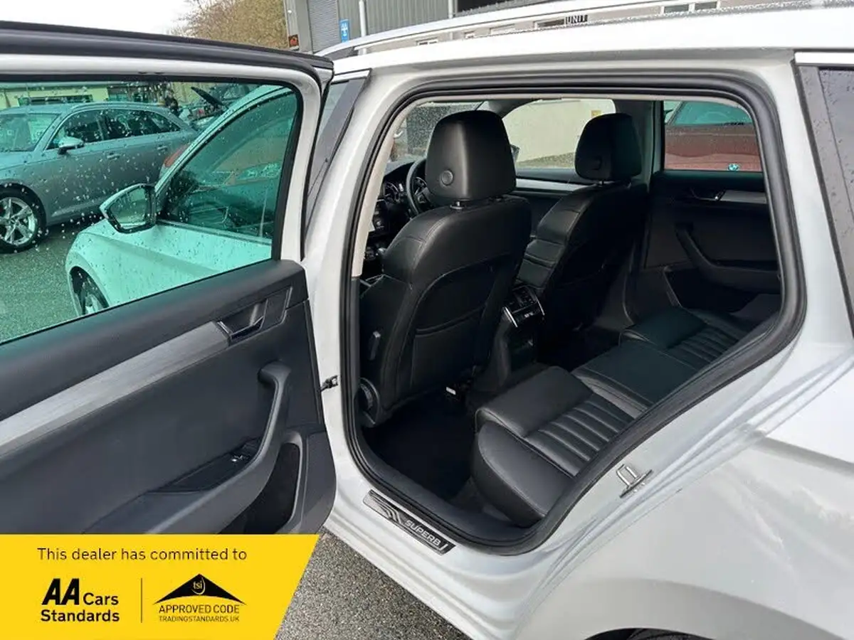2018-skoda-superb-20tdi-scr-se-l-executive-150ps-estate-dsg-big-14