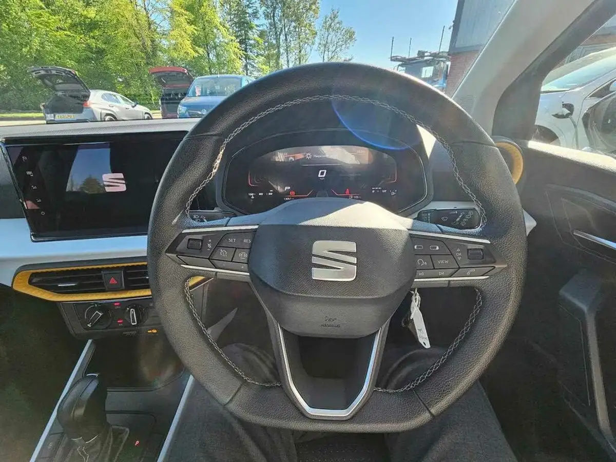 2023-seat-arona-10-tsi-se-technology-big-24