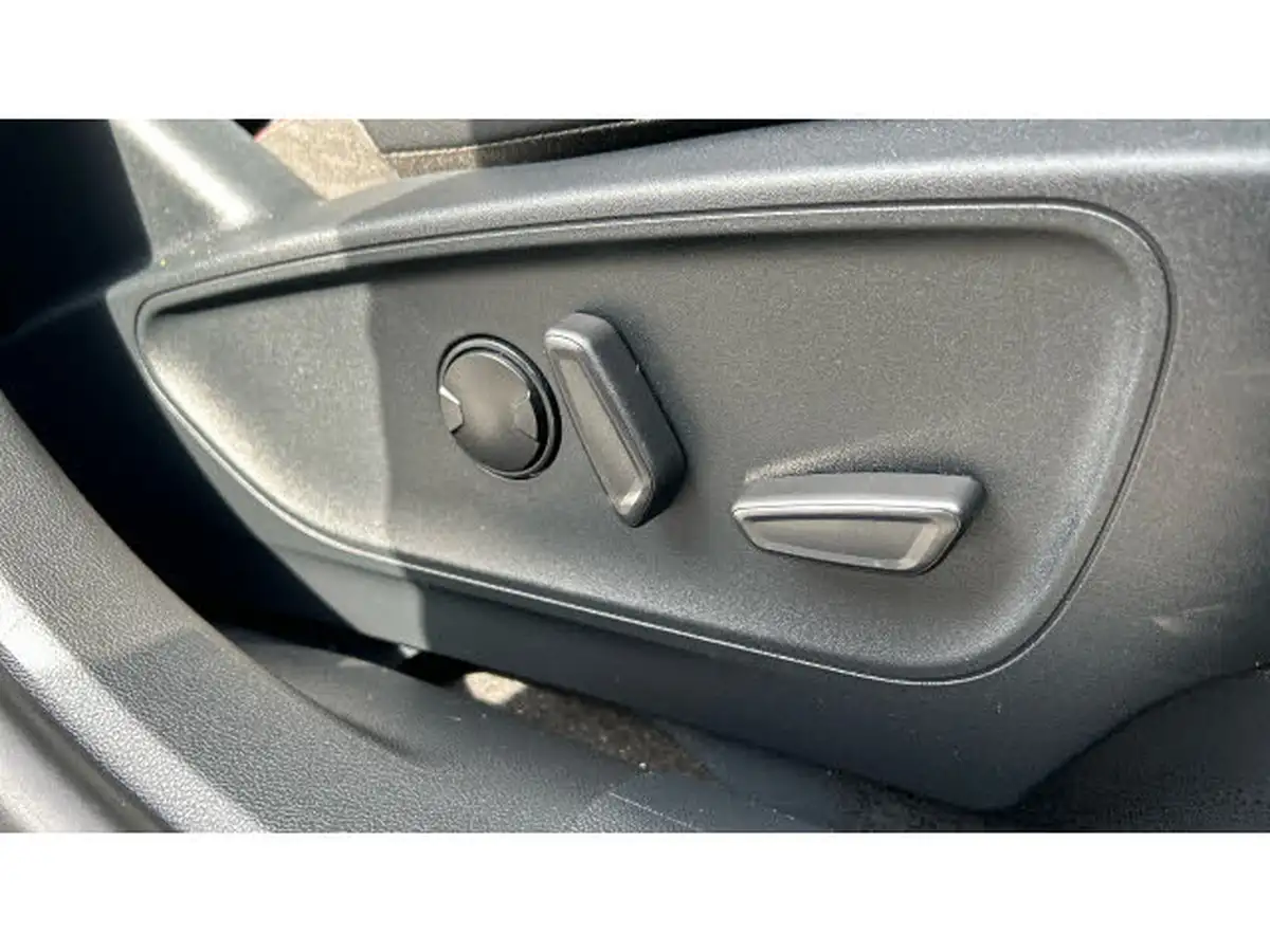2024-ford-kuga-25t-st-line-x-edition-190ps-fhev-big-36