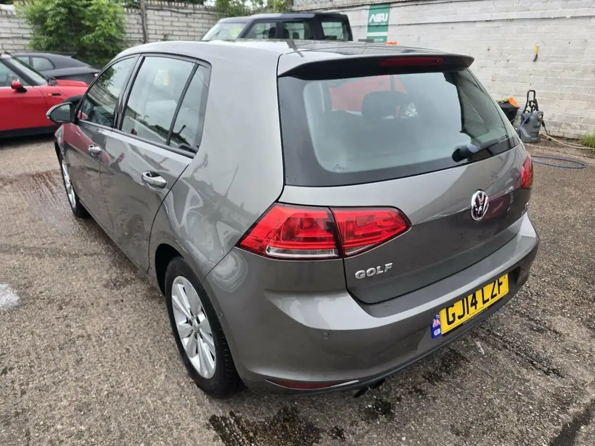 2014-volkswagen-golf-14-se-tsi-122ps-ss-hatchback-5d-1395cc-dsg-big-4