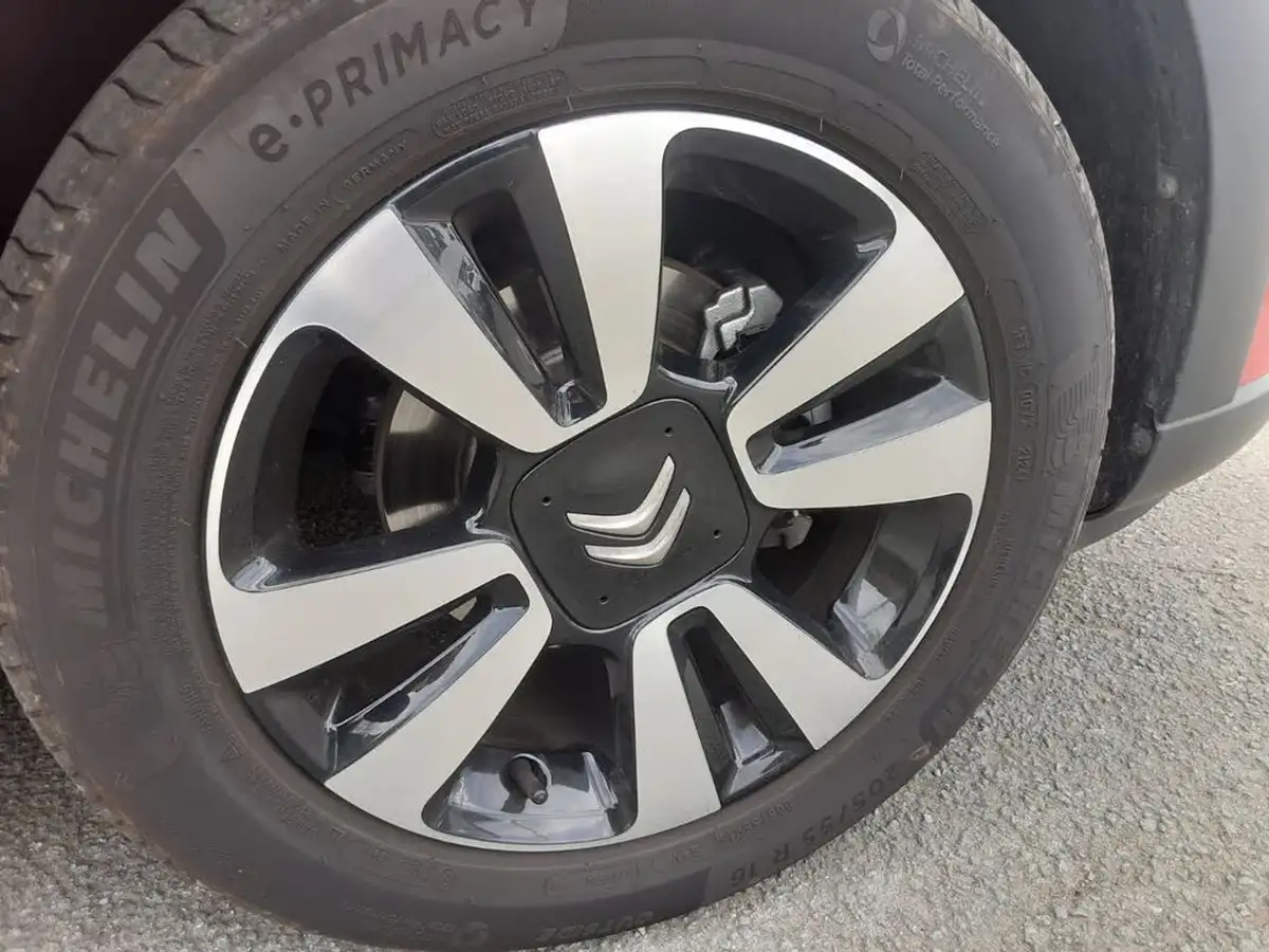 2024-citroen-c3-12-puretech-plus-83ps-big-3