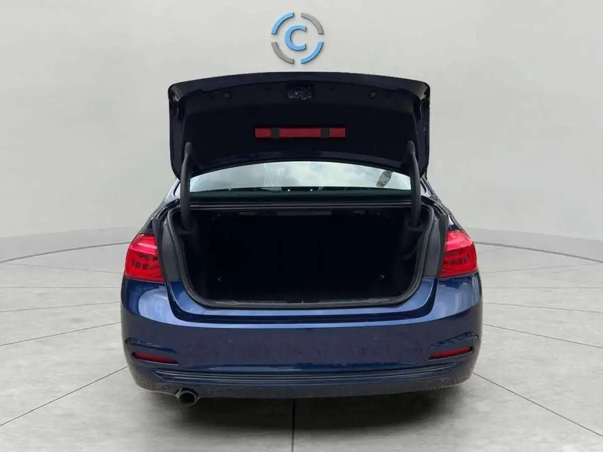 2018-bmw-3-series-15-318i-sport-saloon-4d-auto-big-7
