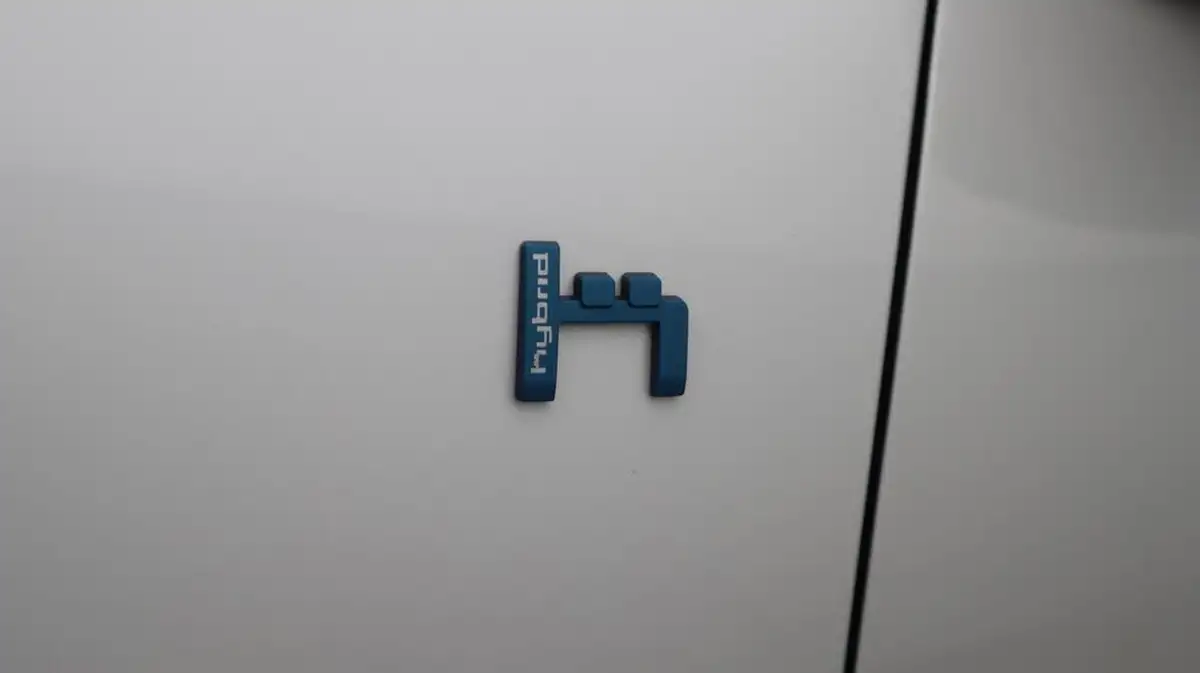 2022-citroen-c5-aircross-16-puretech-shine-plus-5d-big-20