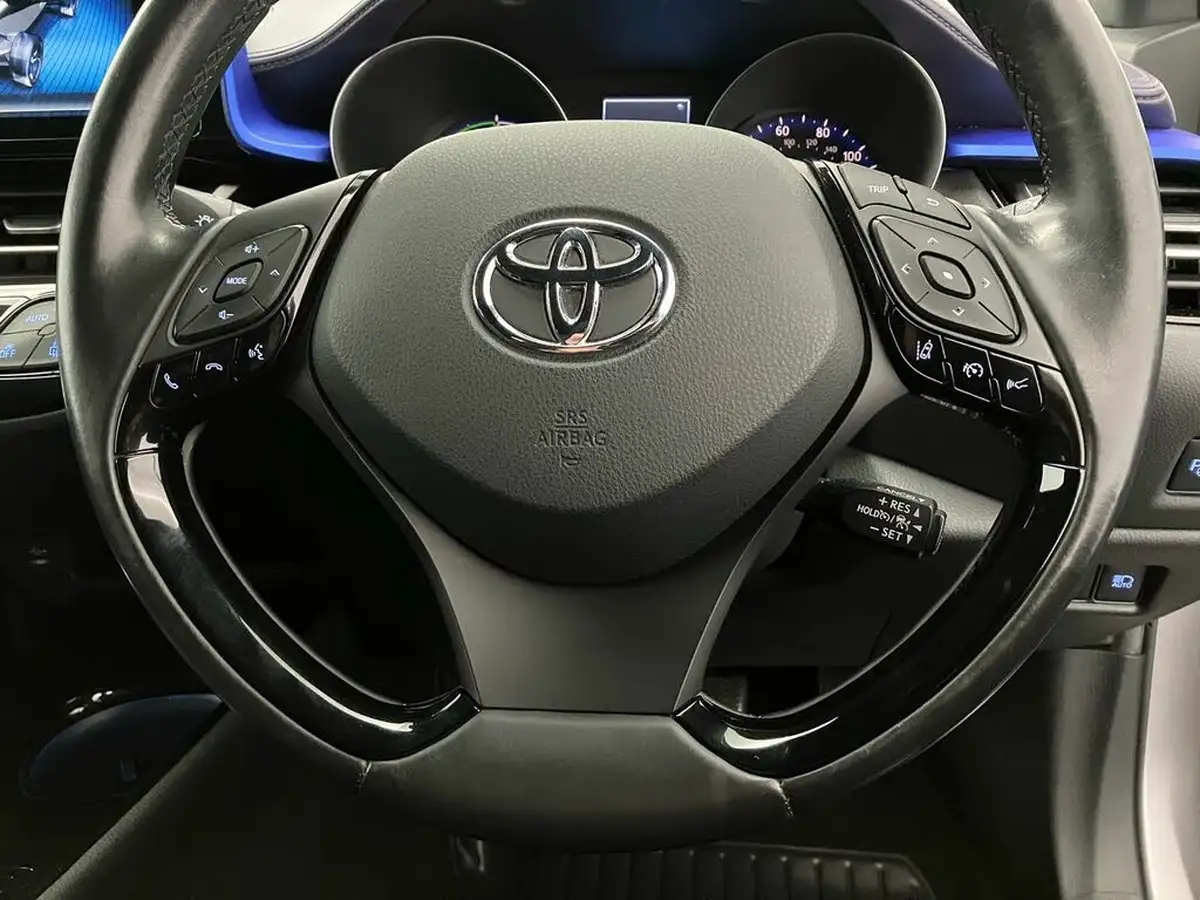 2017-toyota-c-hr-18-vvt-i-dynamic-big-33
