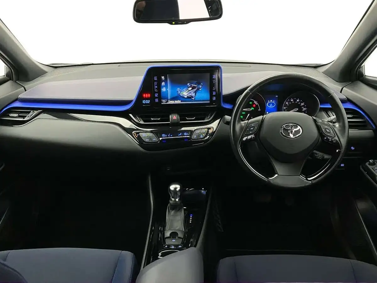 2017-toyota-c-hr-18-vvt-i-dynamic-big-9