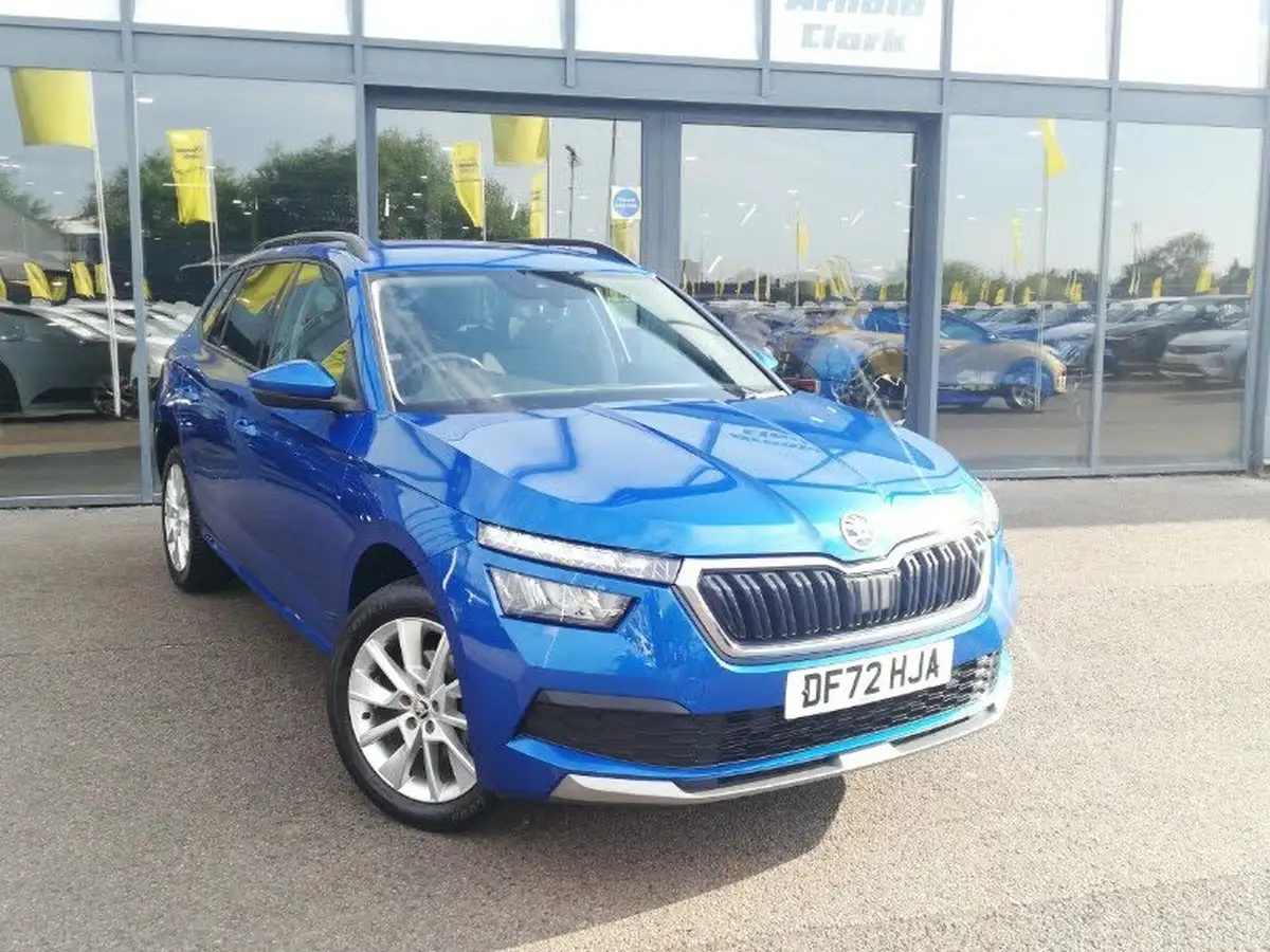 2023-skoda-kamiq-10-tsi-se-drive-95ps-big-0