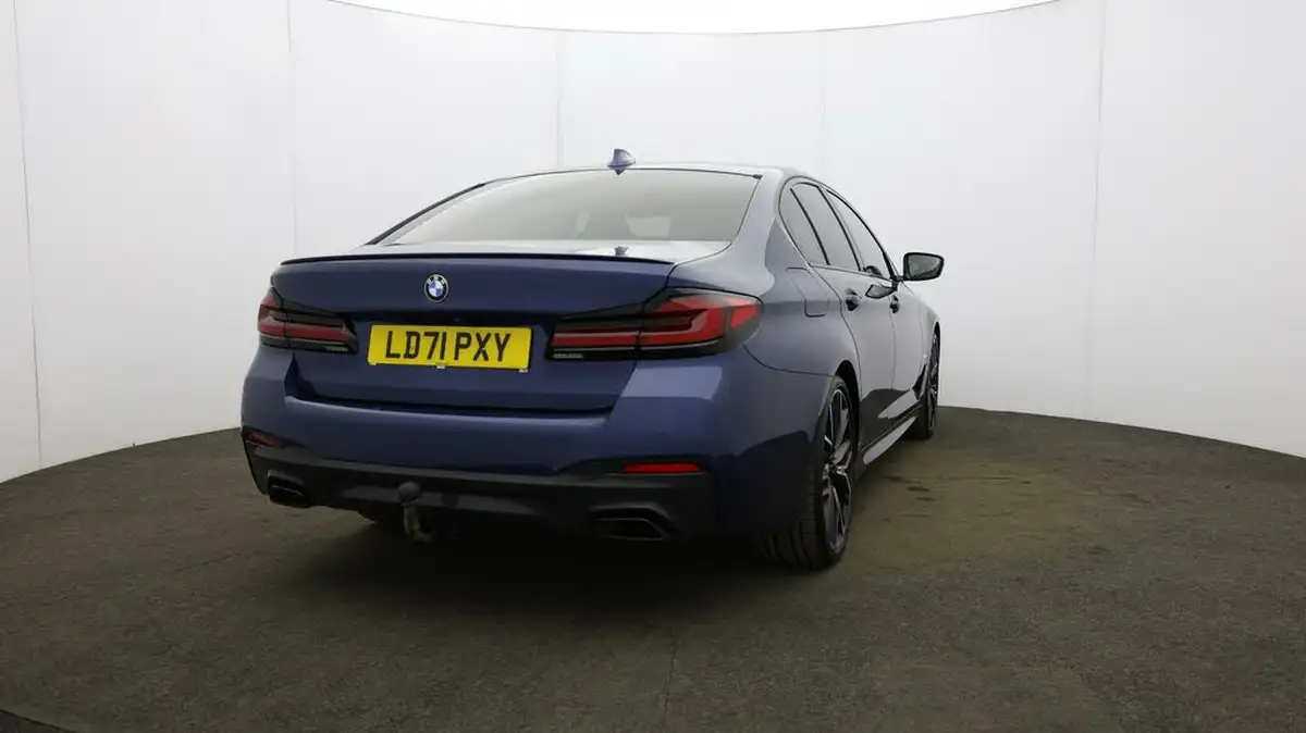 2021-bmw-5-series-20td-520d-m-sport-mht-saloon-4d-big-61