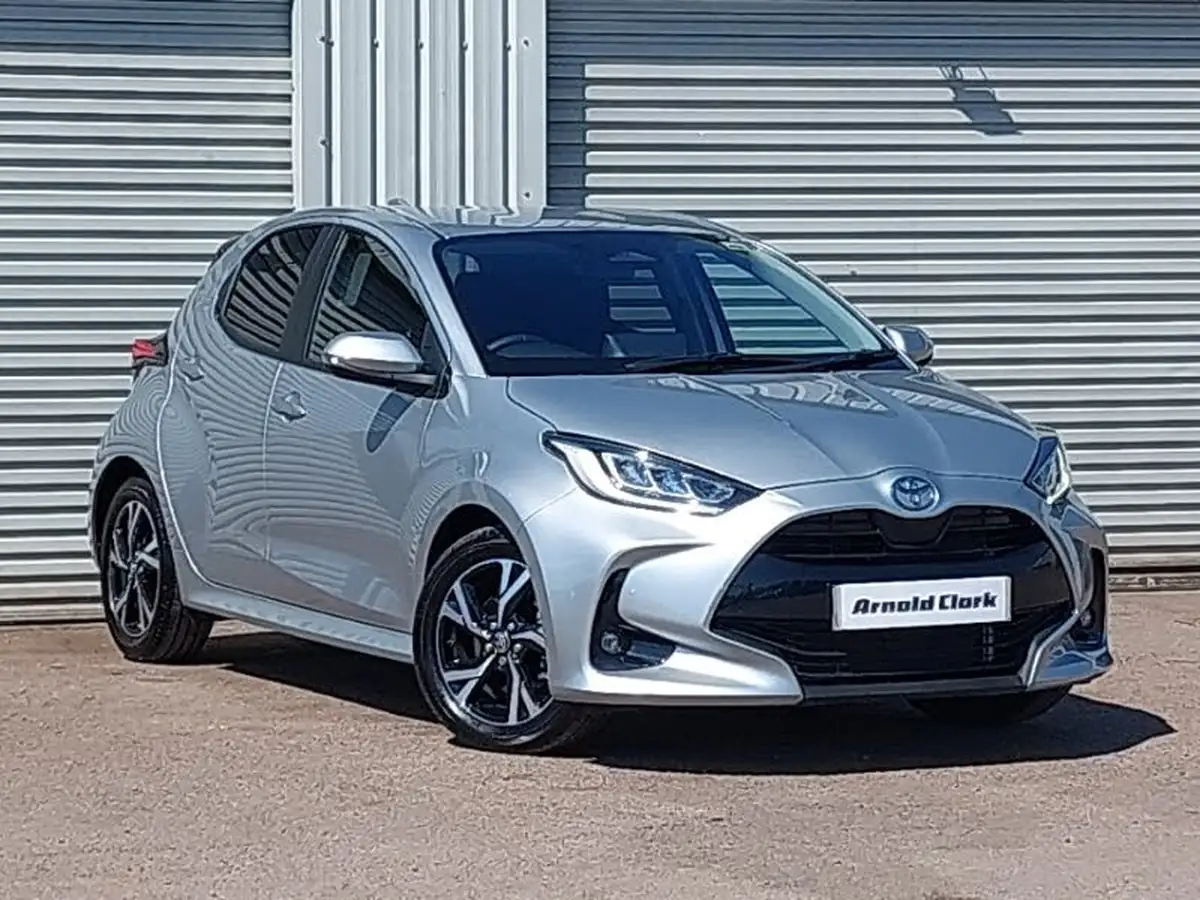 2024-toyota-yaris-15-vvt-i-design-big-0