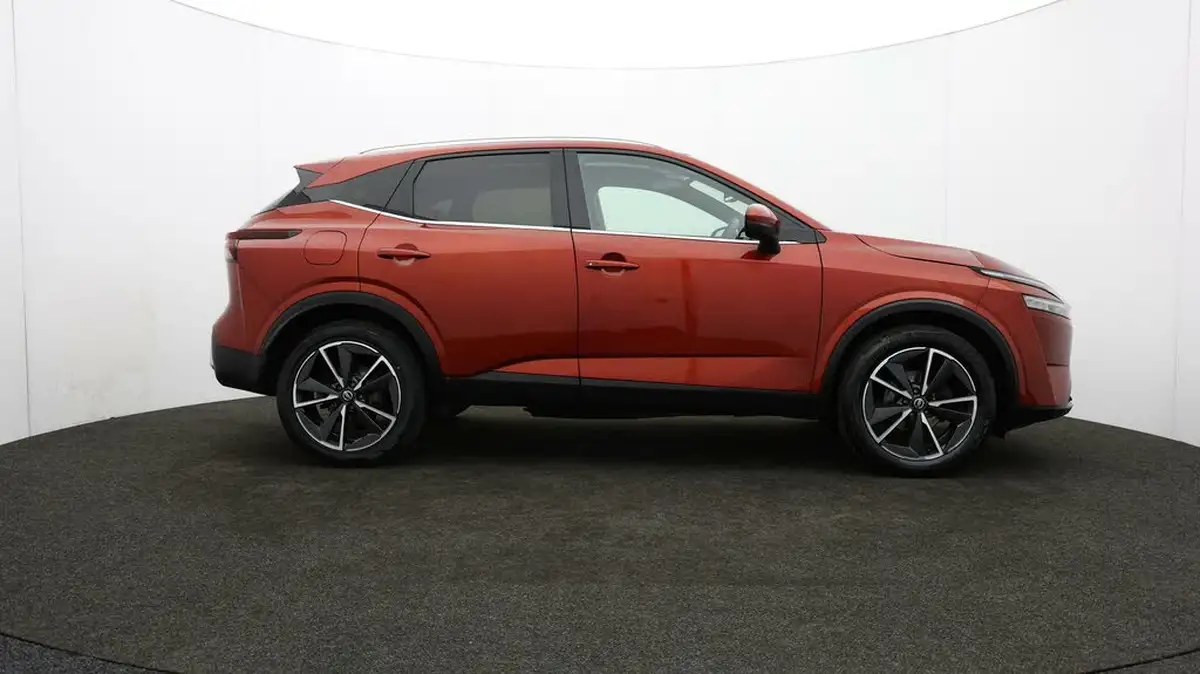 2021-nissan-qashqai-13-dig-t-tekna-140ps-big-43