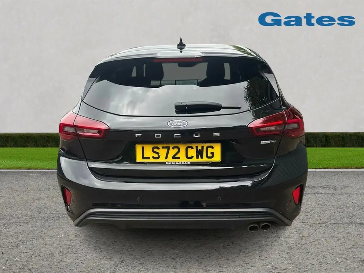 2022-ford-focus-10t-st-line-vignale-155ps-hybrid-mhev-hatchback-big-5