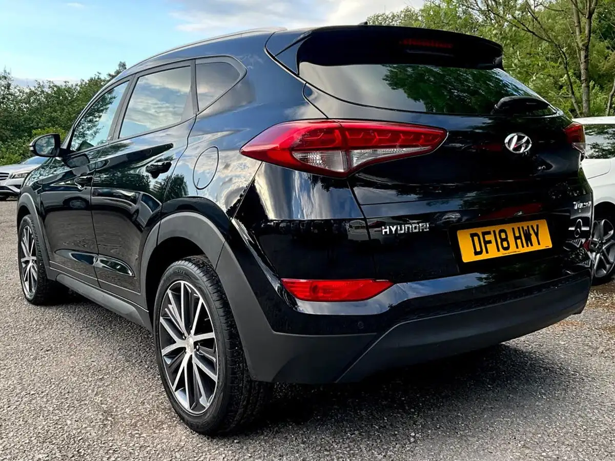 2018-hyundai-tucson-17crdi-blue-drive-go-se-141ps-dct-big-21