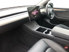 2022-tesla-model-y-e-rwd-small-1