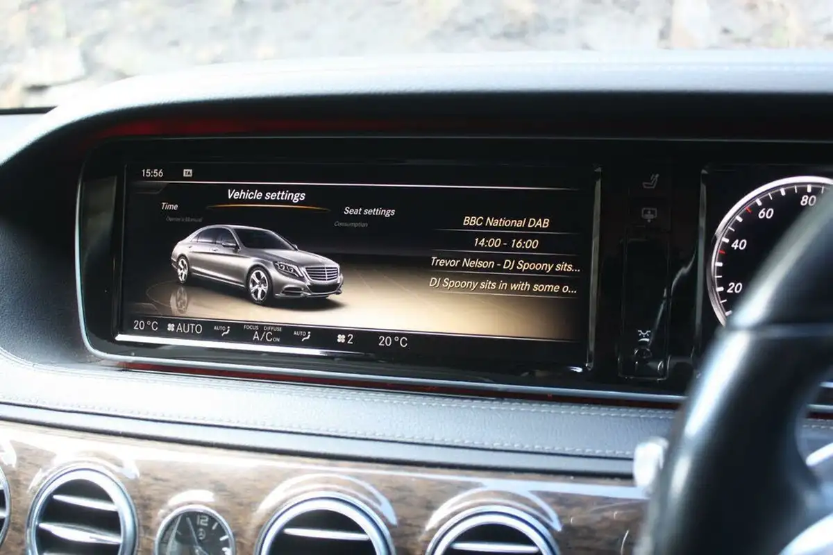 2013-mercedes-benz-s-class-30td-s350-bluetec-l-se-line-big-19