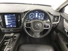 2017-volvo-v90-20td-d4-cross-country-pro-small-6