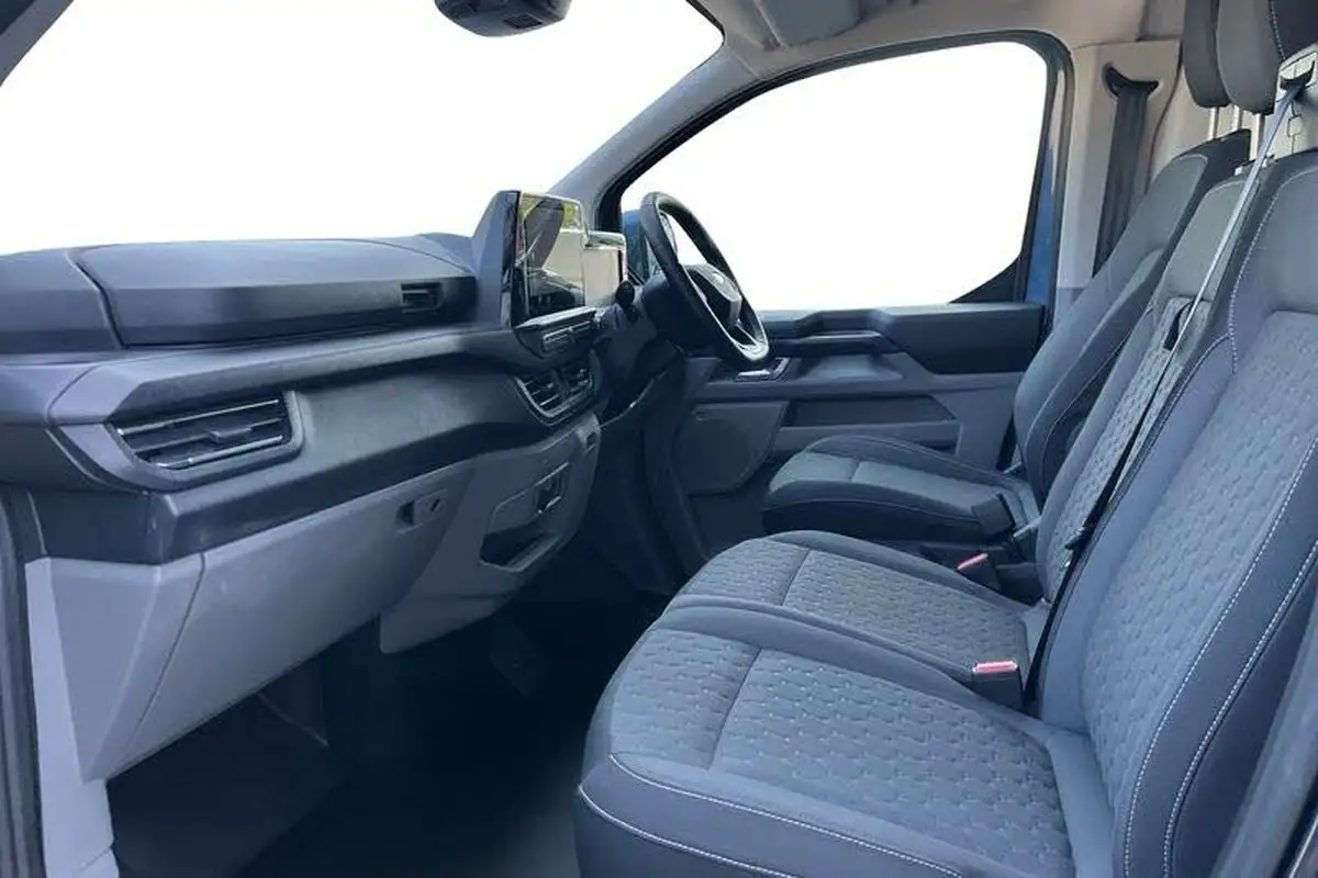 2023-ford-transit-custom-20tdci-300-l2h1-limited-136pseu6e-panel-van-1996cc-auto-big-3
