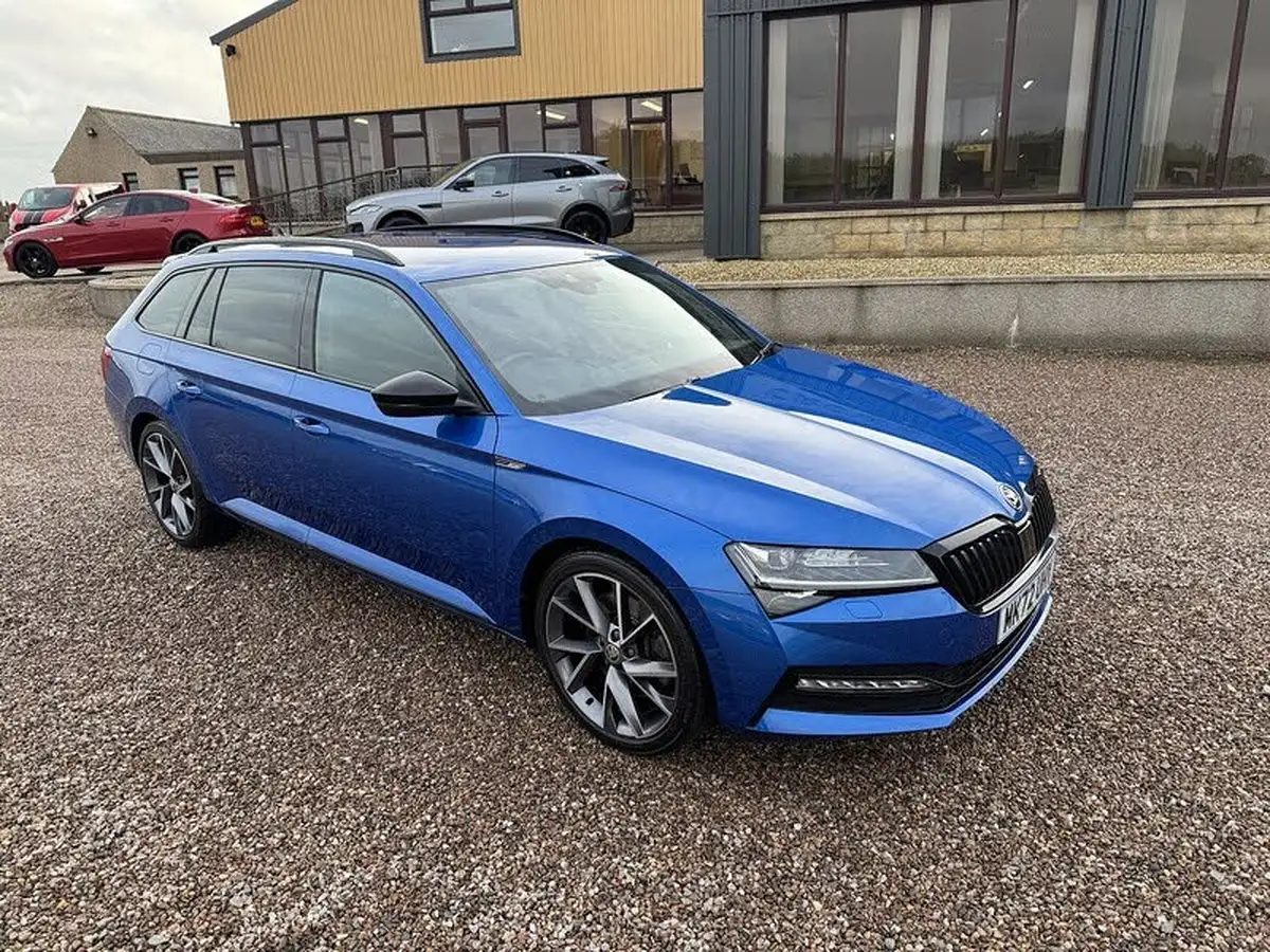 2022-skoda-superb-20-tsi-sportline-plus-280ps-4x4-estate-big-1