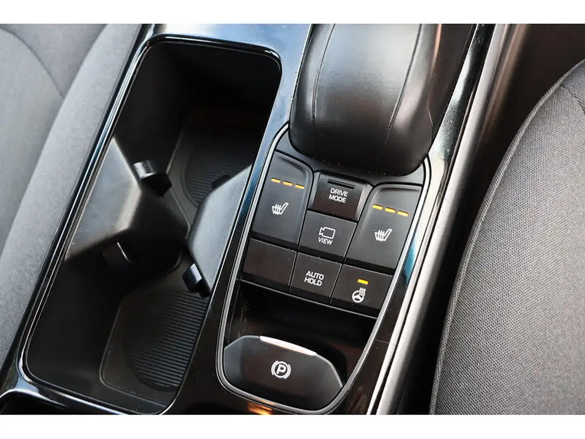 2021-hyundai-ioniq-e-premium-electric-100kw-big-12