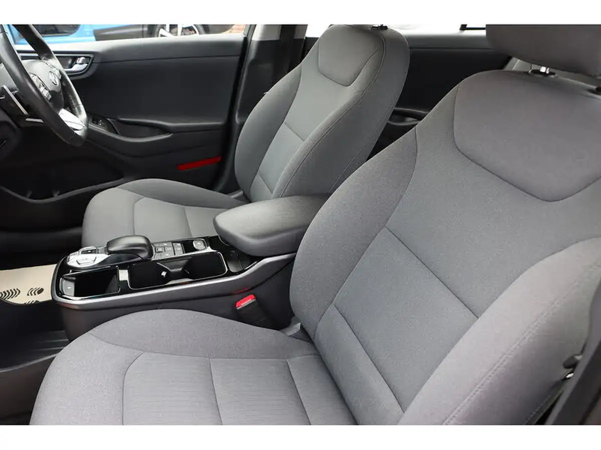 2021-hyundai-ioniq-e-premium-electric-100kw-big-36