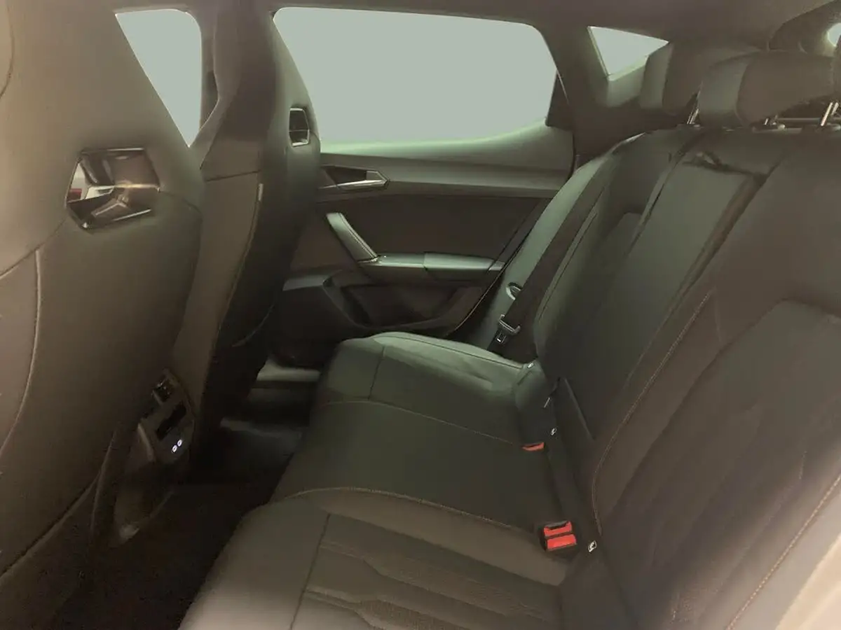 2023-cupra-leon-nf-20-tsi-vz3-300ps-hatchback-big-35