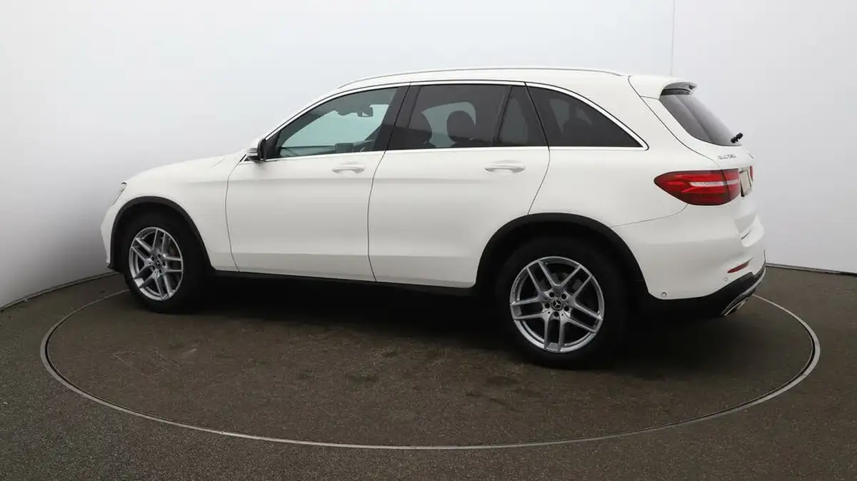 2018-mercedes-benz-glc-class-20-glc250-amg-line-ss-station-wagon-5d-big-45