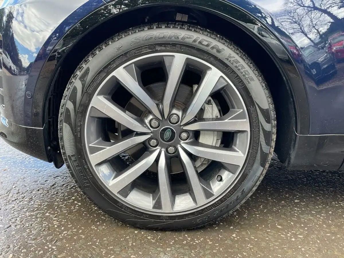 2023-land-rover-discovery-30-d250-r-dynamic-s-big-7
