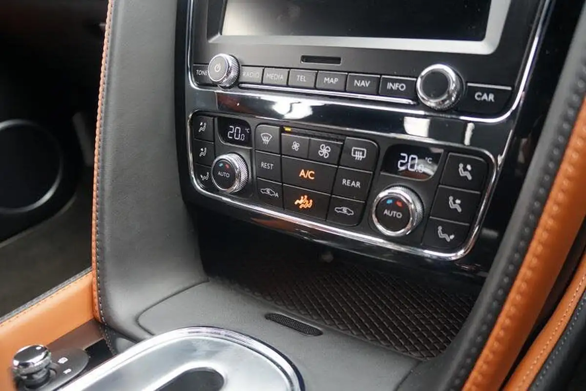 2015-bentley-continental-60-gt-speed-coupe-big-16