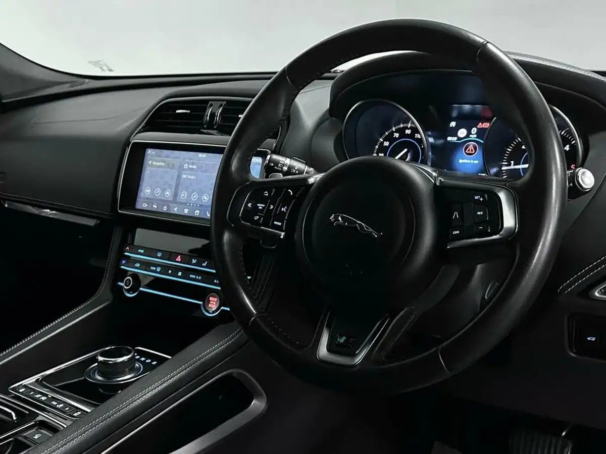2019-jaguar-f-pace-20-i4d-r-sport-180ps-awd-ss-auto-big-20