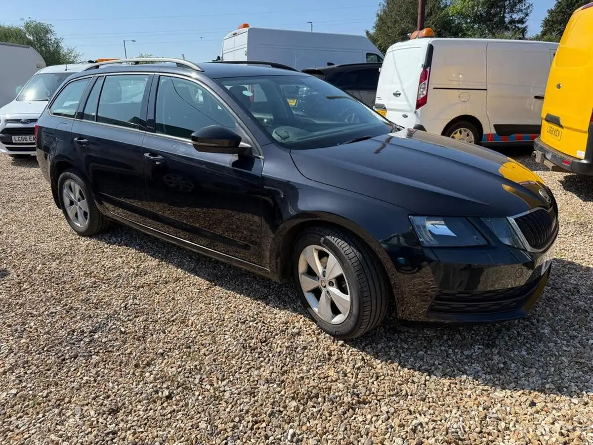2025-skoda-octavia-big-0