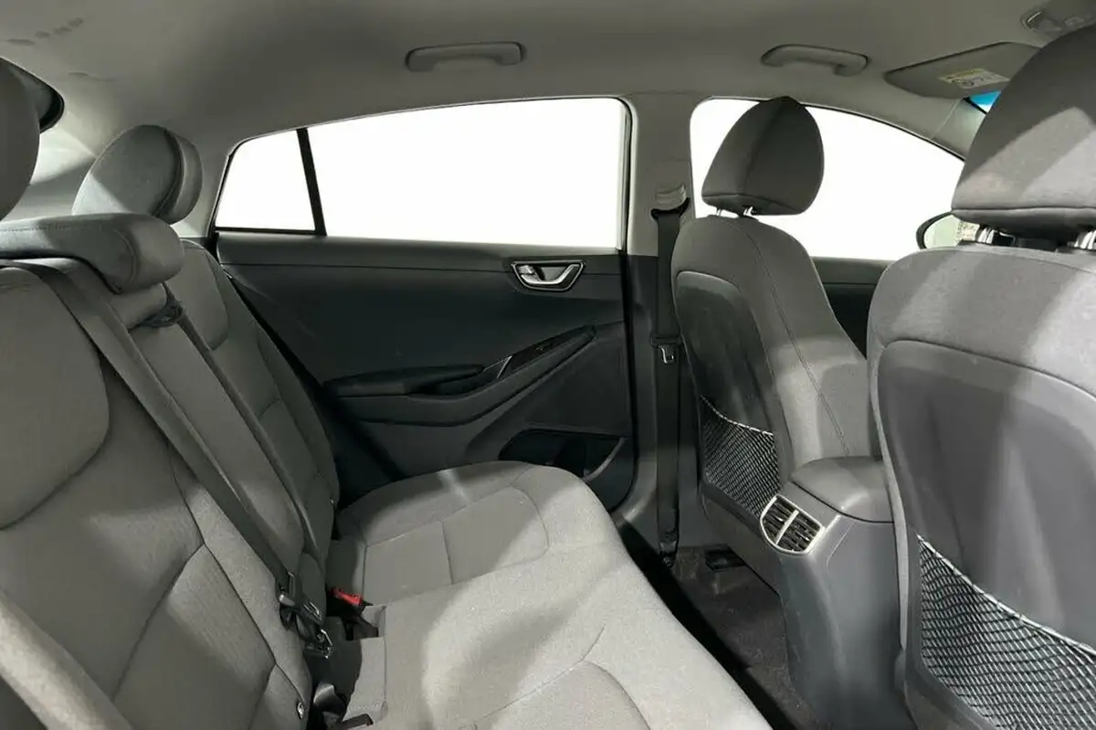 2021-hyundai-ioniq-e-premium-electric-100kw-big-9